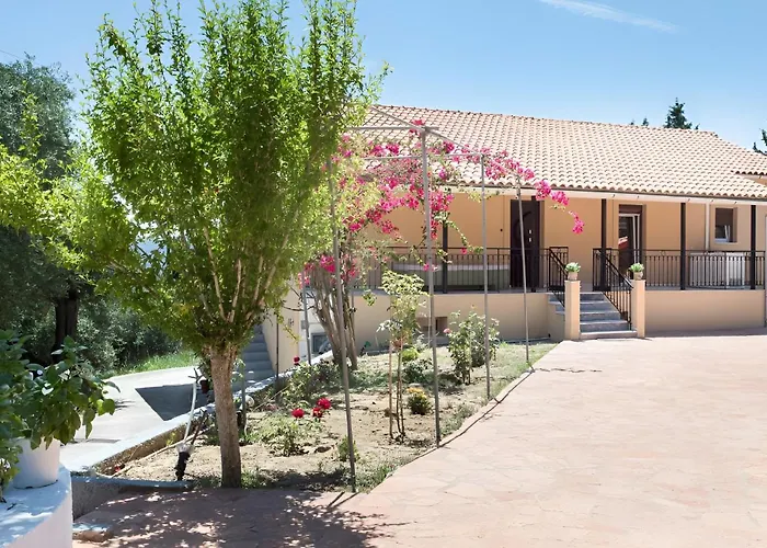 Stavros & Loulas House