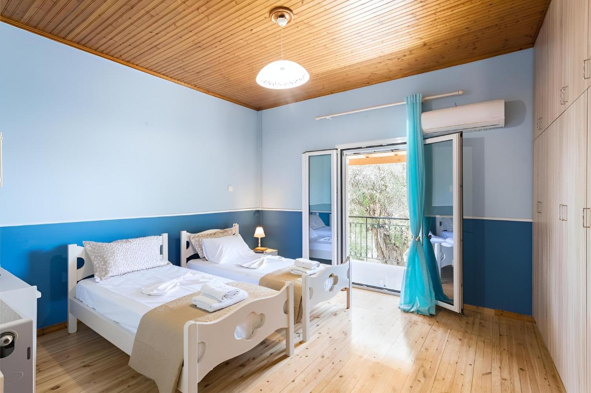 Stavros & Loulas House * Evropouloi
